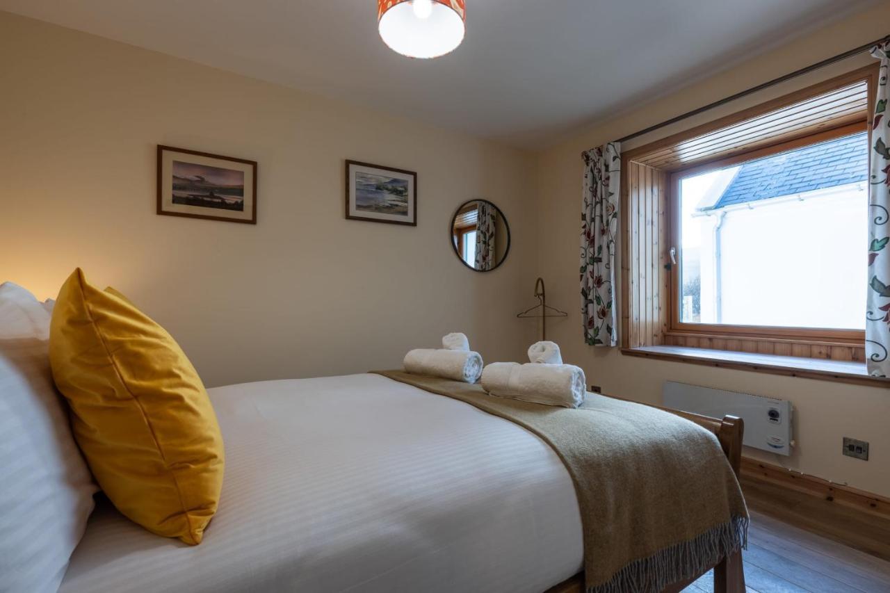 Shore Cottage Isle Of Skye ポートリー エクステリア 写真