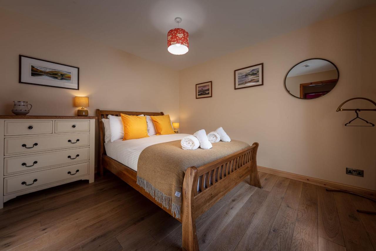 Shore Cottage Isle Of Skye ポートリー エクステリア 写真